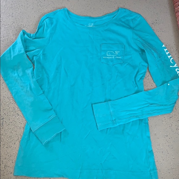 Vineyard Vines Tops - Vintage Shirt 👕